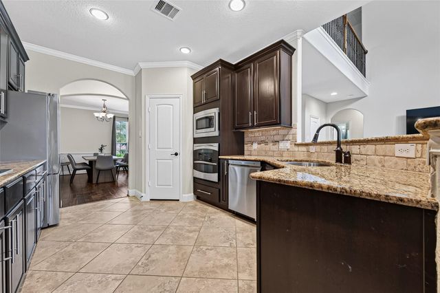 25302 Hillside Meadow Drive, Spring, TX 77389