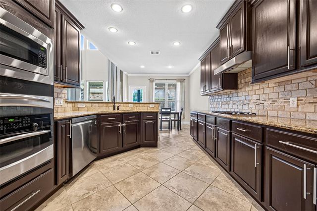 25302 Hillside Meadow Drive, Spring, TX 77389
