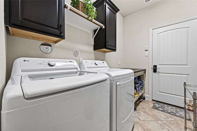 25302 Hillside Meadow Drive, Spring, TX 77389