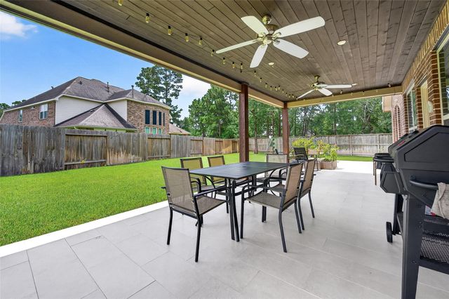 25302 Hillside Meadow Drive, Spring, TX 77389