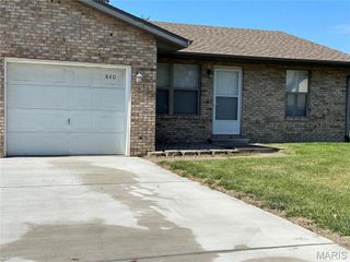 842 SOUTHGATE Drive, Freeburg, IL 62243