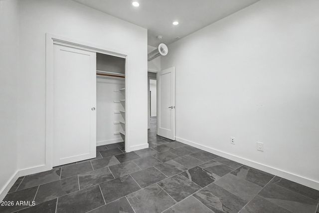2126 S LA ROSA Drive, Tempe, AZ 85282