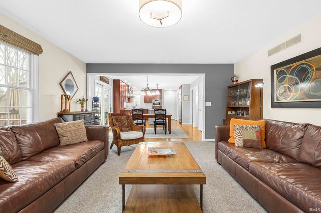 14413 Worthington Drive, Granger, IN 46530