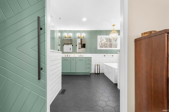 14413 Worthington Drive, Granger, IN 46530