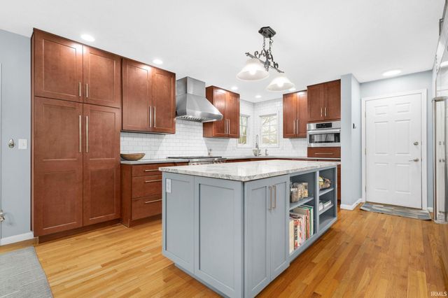 14413 Worthington Drive, Granger, IN 46530