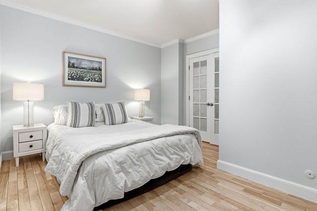 234 Marlborough St 1, Boston, MA 02116