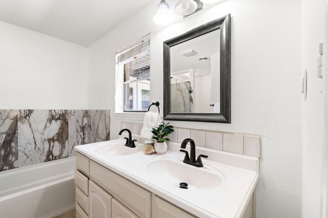 9662 Ferndale Road, Dallas, TX 75238