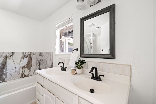 9662 Ferndale Road, Dallas, TX 75238