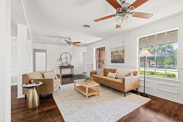 9662 Ferndale Road, Dallas, TX 75238