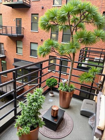 6533 E Jefferson Avenue 212W, Detroit, MI 48207