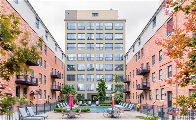 6533 E Jefferson Avenue 212W, Detroit, MI 48207