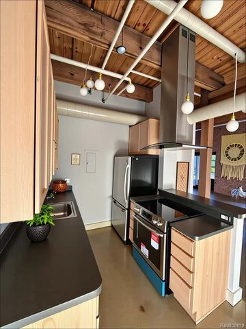 6533 E Jefferson Avenue 212W, Detroit, MI 48207