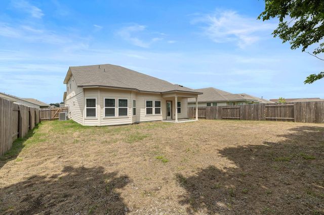 205 Durango Downs DR, Hutto, TX 78634