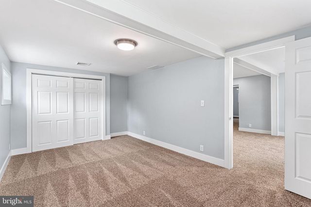 2105 LAKESIDE DR, Williamstown, NJ 08094
