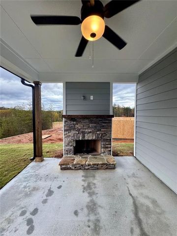 6458 Plantation Station Drive Drive, Lula, GA 30554