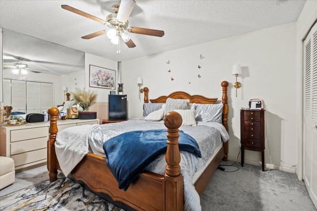 6691 S Pine Court, Palm Beach Gardens, FL 33418