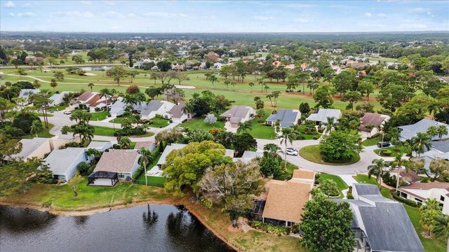 6691 S Pine Court, Palm Beach Gardens, FL 33418