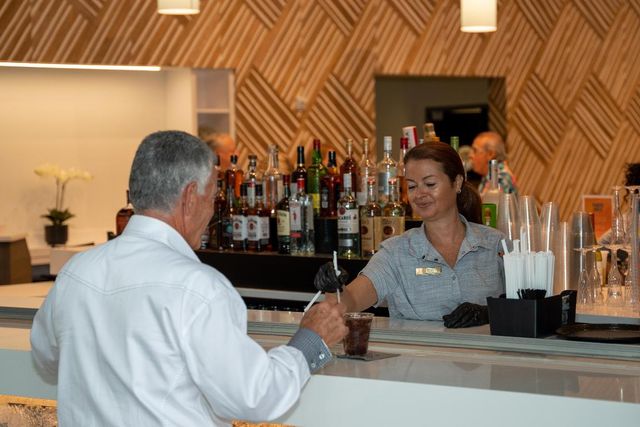 6691 S Pine Court, Palm Beach Gardens, FL 33418