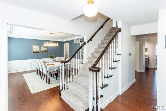 14715 Timberway Court, Chesterfield, MO 63017