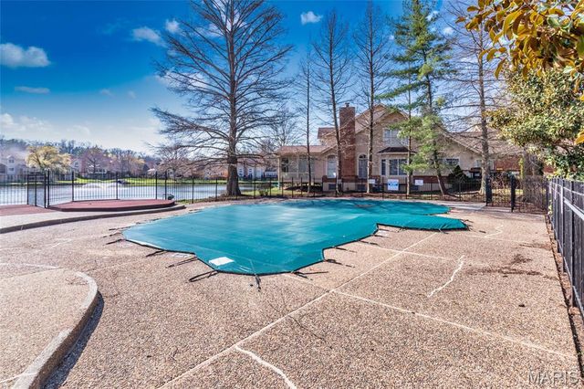 14715 Timberway Court, Chesterfield, MO 63017