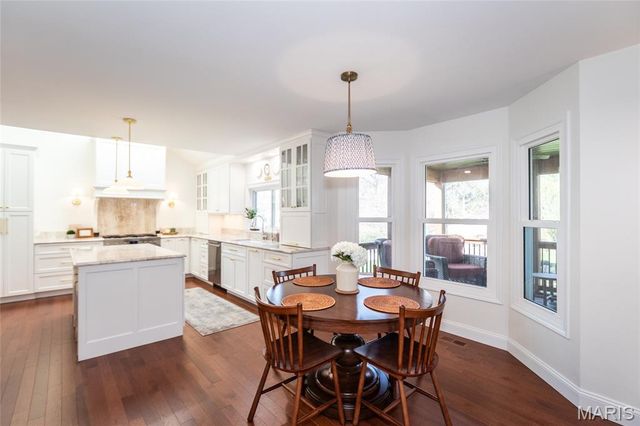 14715 Timberway Court, Chesterfield, MO 63017