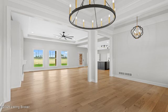 32 Dalton Dr, Fisherville, KY 40023