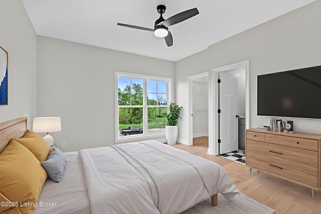 32 Dalton Dr, Fisherville, KY 40023