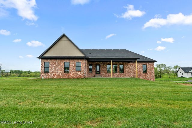 32 Dalton Dr, Fisherville, KY 40023