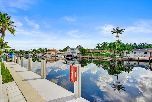 4624 SW 32nd ave A3, Dania Beach, FL 33312