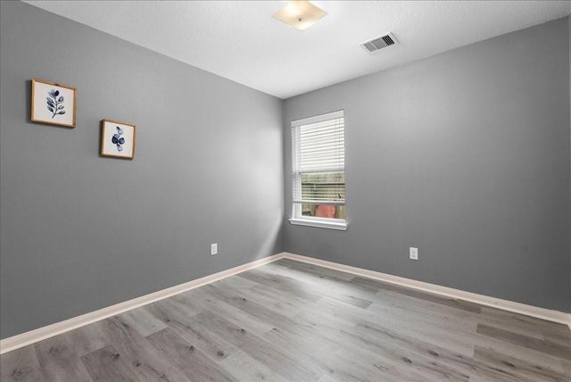 5727 Treasure Cove Road, Cove, TX 77523