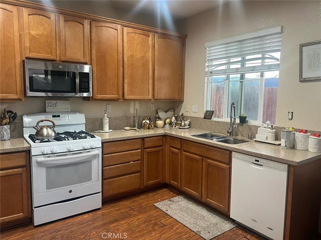 15435 Park Point 108, Lake Elsinore, CA 92532