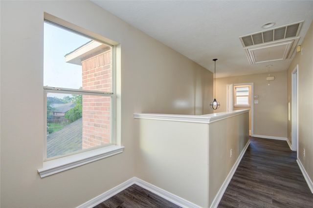 8902 Edgebrook Street, Houston, TX 77075