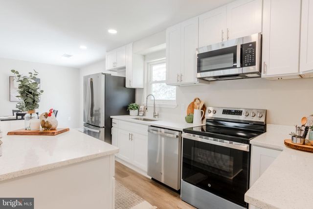 525 OLD MILL RD, Millersville, MD 21108