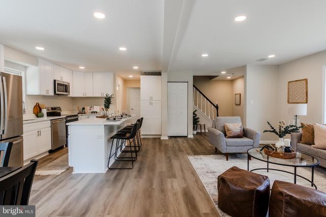 525 OLD MILL RD, Millersville, MD 21108