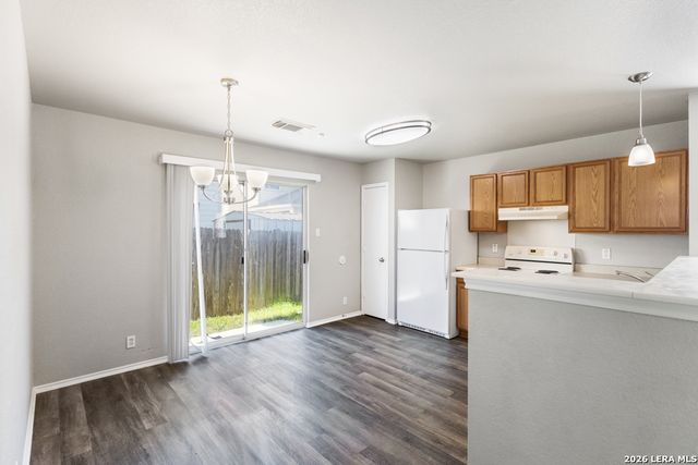 8022 Braes Run, San Antonio, TX 78254