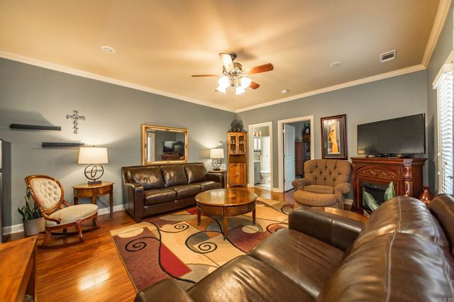 103 Beaver Creek Lane, Maumelle, AR 72113