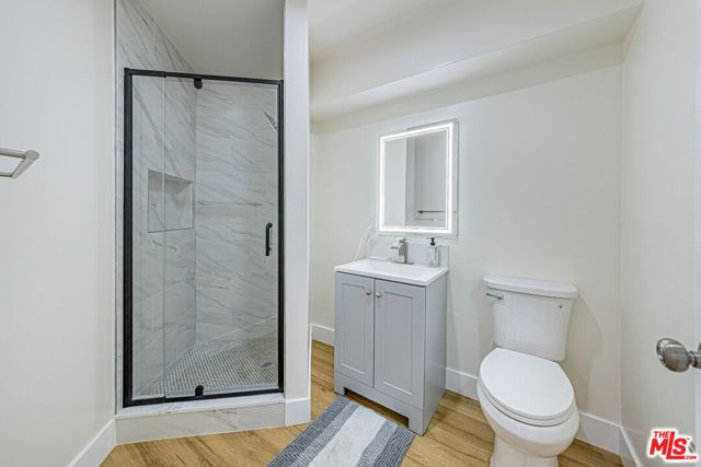 5633 La Mirada Avenue, Los Angeles, CA 90038