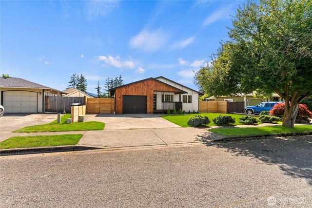 603 Washington Avenue SE, Orting, WA 98360