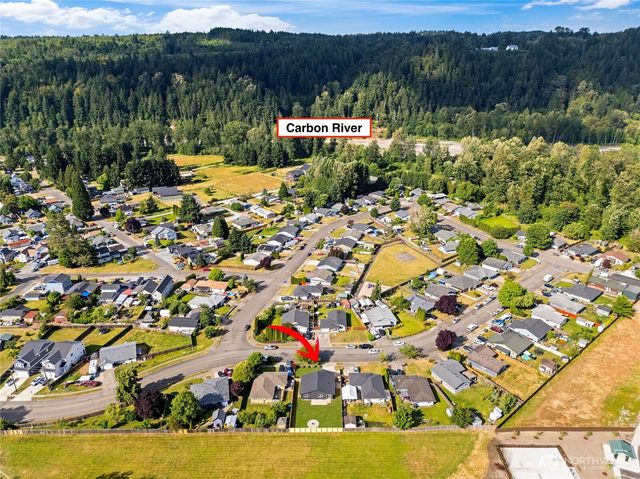 603 Washington Avenue SE, Orting, WA 98360