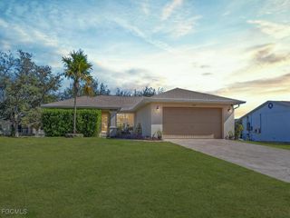 2609 NE 5th AVE, Cape Coral, FL 33909