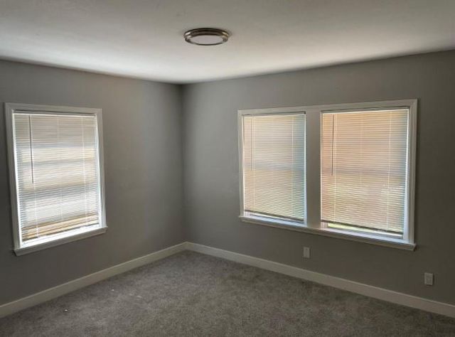 727 W 5th Street, Freeport, TX 77541