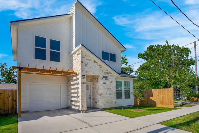 6208 Force Street, Houston, TX 77020