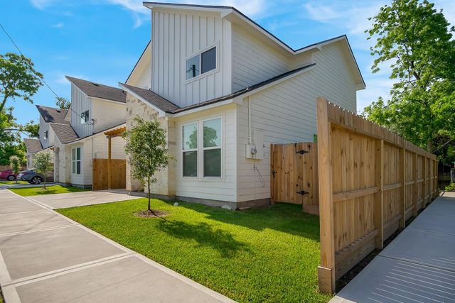 6208 Force Street, Houston, TX 77020