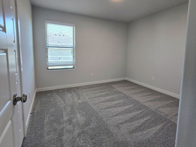 841 Rockcloud Drive, Fort Worth, TX 76052