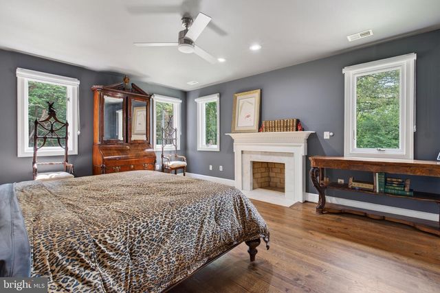 12213 CHAPEL RD, Clifton, VA 20124