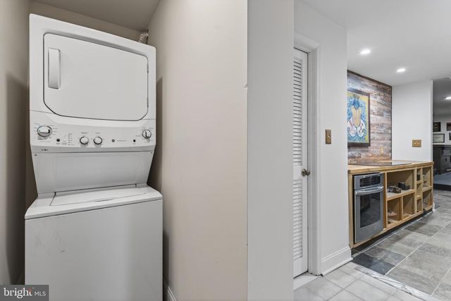 12213 CHAPEL RD, Clifton, VA 20124
