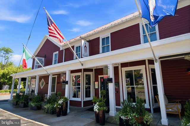 12213 CHAPEL RD, Clifton, VA 20124