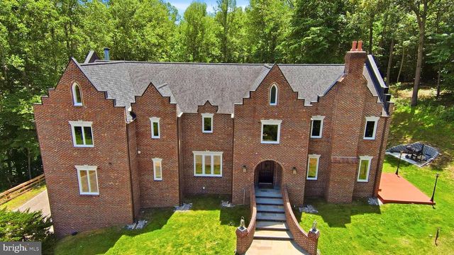 12213 CHAPEL RD, Clifton, VA 20124