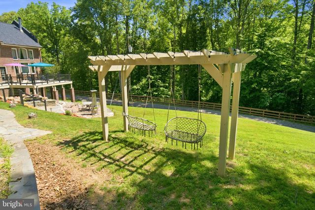 12213 CHAPEL RD, Clifton, VA 20124