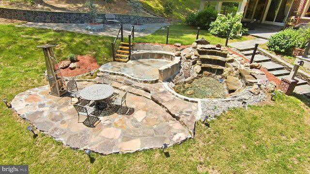 12213 CHAPEL RD, Clifton, VA 20124
